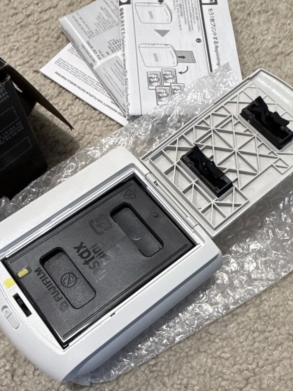 Fujifilm compact instax